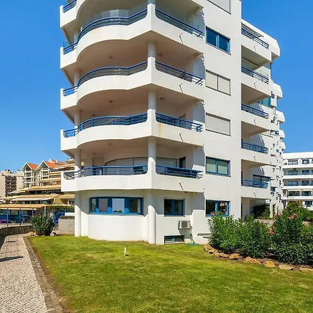 Whome Coastline Atlantic Gardens W/ac, Parking & Sea View Apartmán