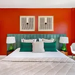 Whome Coastline Atlantic Gardens W/ac, Parking & Sea View Lägenhet *